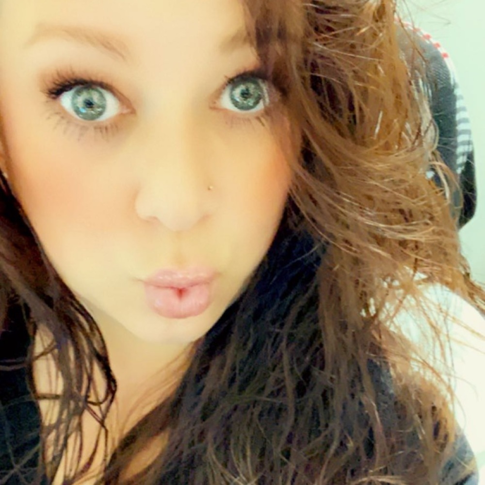 Meet your Posher, Ashleigh